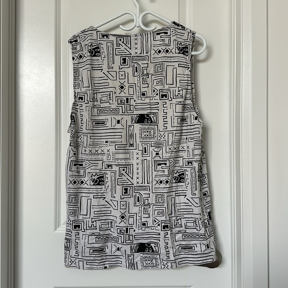 THE HUNDREDS Tank Top - Picture 3 of 3